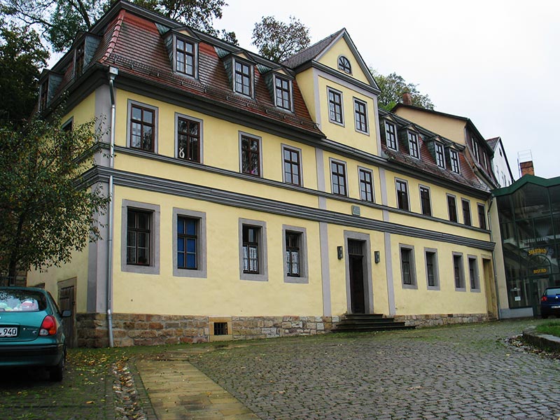 der Heisenhof - Geburtshaus der Schwestern von Lengefeld an der Weimarischen Strasse