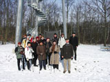 Gruppenbild am Turm fr Herrn Grtler, es ist angenehm mit nur 17 Teilnehmern zu laufen