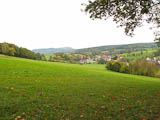 Blick ber den Oberort Cunnersdorf zum Kleinen und Groen Tschirnstein