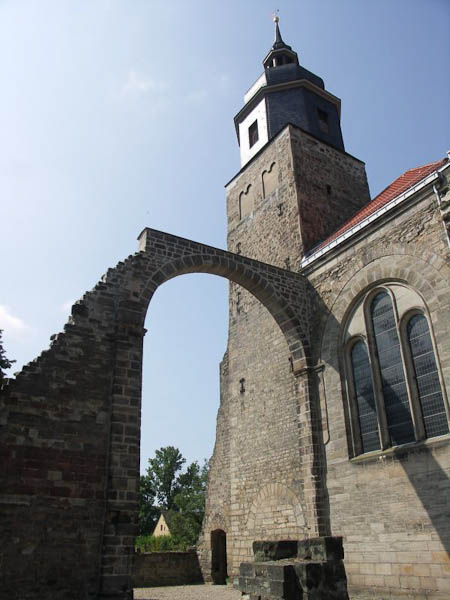 Klosterkirche Thalb?rgel - von der Vierung steht nur noch ein Bogen
