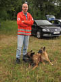 Frank Thielo, Rettungshundestaffelfhrer, Zugfhrer Katastrophenschutz, mit Sally und Gina , Belgische Schferhunde Malinois