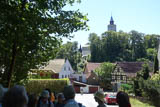 die Schloßkirche und der Bergfried der Burg Posterstein - das Ziel ist gleich erklommen! (162K)