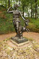 Artemis-Skulptur im Altensteiner Park! (132K)