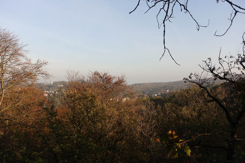Blick über das Helltal / Mariental zum Burschenschaftsdenkmal.