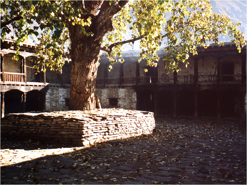 Innenhof einer Karawanserei in Muktinath.