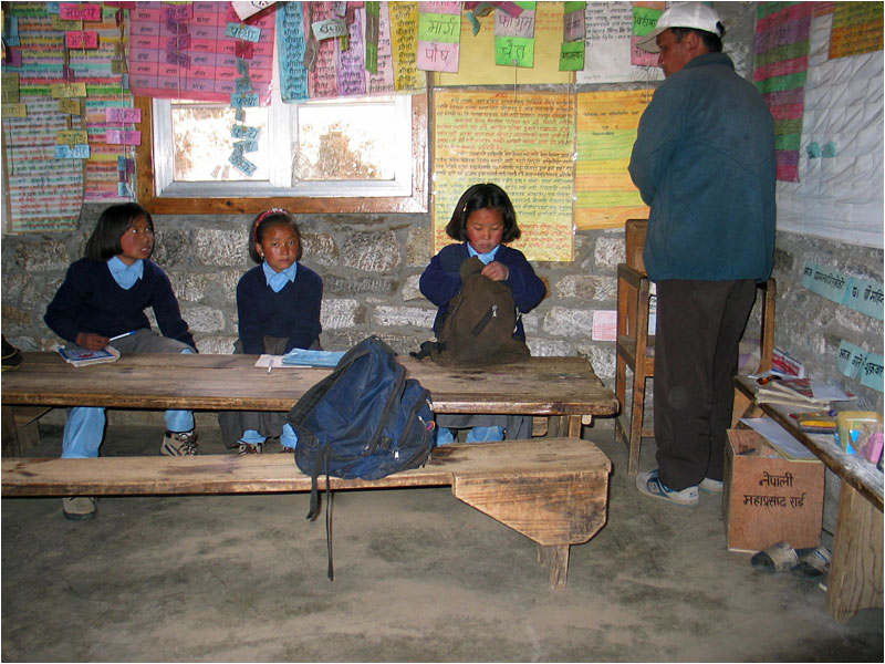 Kinder in der Schule.