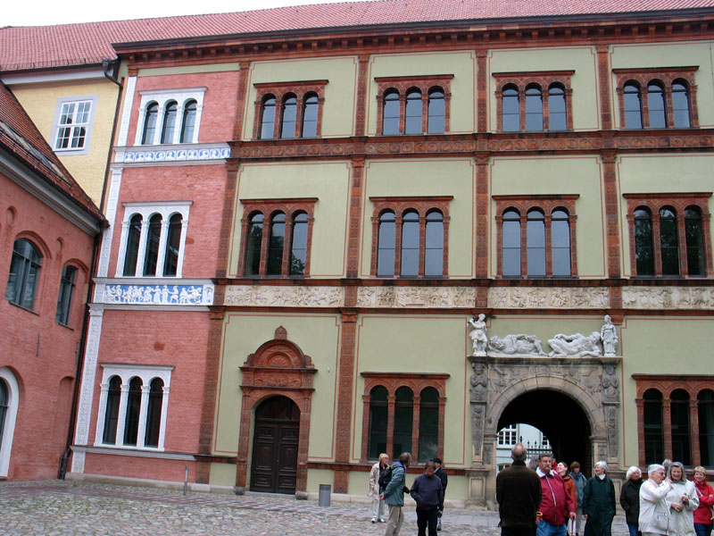 F?rstenhaus - Innenhof - Renaissancebau von 1553 / 54
