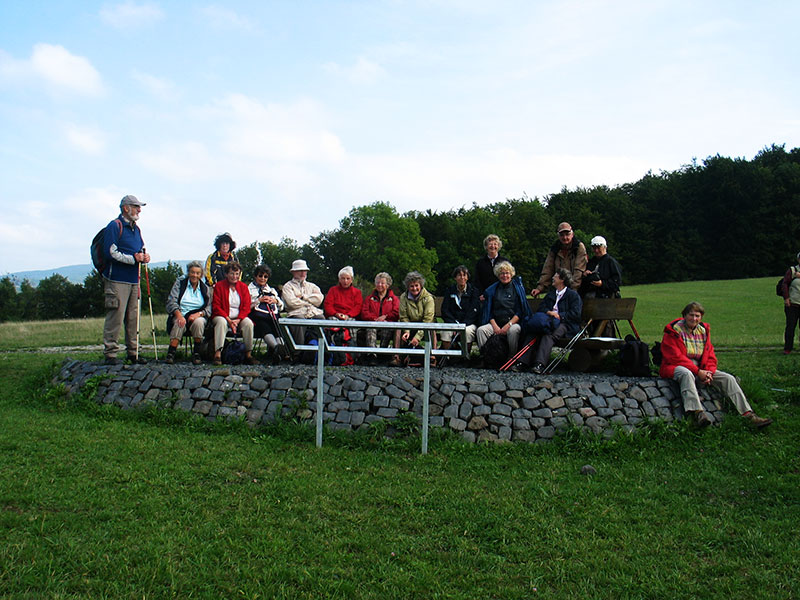 Gruppenbild auf dem Sattel  am Rockenstuhl vor Wiesenfeld