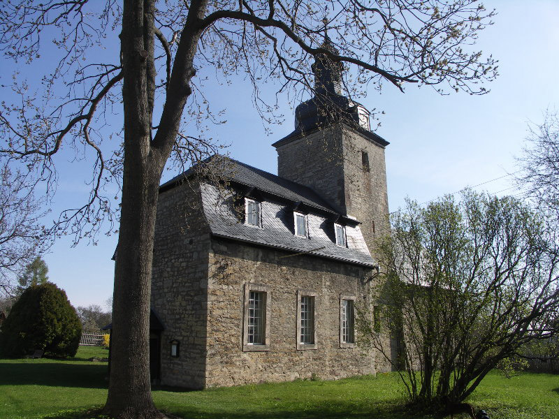 Kirche in Haufeld aus dem 13. Jhdt.