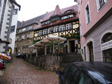 berühmte Gaststätte "Vincenz Richter" am Aufgang zum Burgberg 