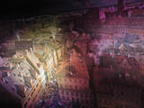 Detail des großen Panoramabildes von Yadegar Asisi zeigt das Elend der städischen Bevölkerung während der Schlacht
