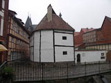 Ständerbau in der Wordgasse 3 aus dem Jahre 1346 wurde durch einen Brandanschlag 1997 beschädigt. Heute Fachwerkmuseum.