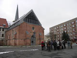 das älteste Gebäude der Stadt aus dem 14. Jhdt. - die Cruziskirche - heute Bürgerzentrum