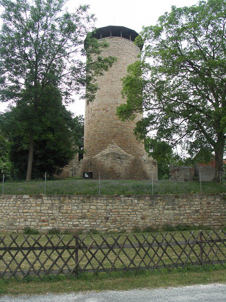 am Schlossturm Tannroda