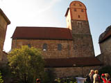 die Klosterbasilika aus dem 12. Jhdt. ist heute Gemeindebesitz