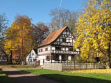 schöne Bauernhäuser im Henneberger Museum