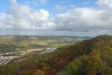 Blick vom Fuchsturm auf das Gembden-Tal Richtung Wogau und Buergel