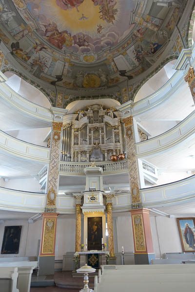 Inneres der Waltershausener Stadtkirche