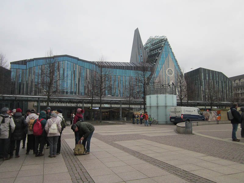 die moderne Fassade  des Paulinum - Aula und Universitätskirche St. Pauli.