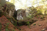 die Elfengrotte - riesige Wand des Rotliegenden (vor 300 - 260 Mio Jahren) der Eisenacher Formation.