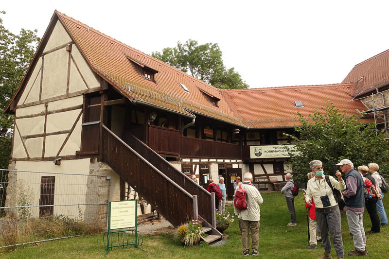 1. Ziel: das Thüringer Korbmachermuseum auf der Tannrodaer Burg!